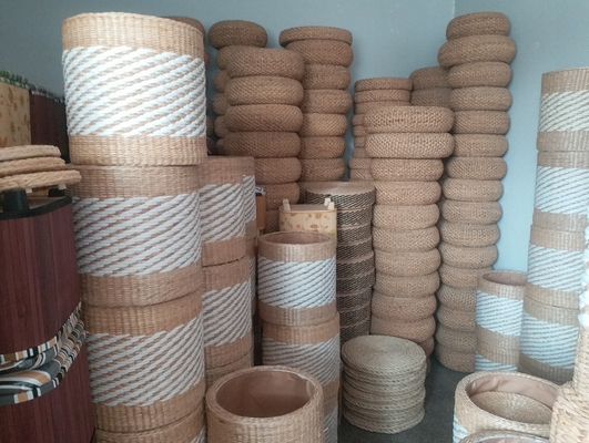 Natural Straw Household Storage Stool Grass Bamboo Woven Ottoman Box Eco-Friendly Hand-Woven Grass Rattan Stools