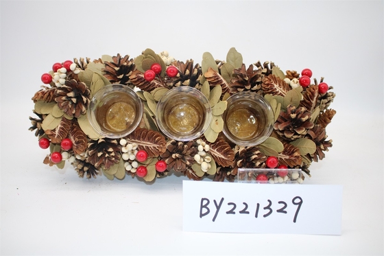 New Style Wholesales Pine Cone Xmas Candle Holder Artificial Table Christmas Candle Holder Decoration