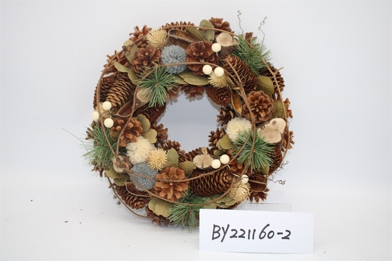 Wholesale Artificial Christmas Door Decoration Supplies Nature Pine Cone Large Christmas Wreath Garland Decor