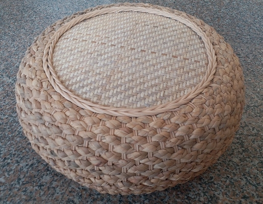 Natural Straw Household Storage Stool Grass Woven Ottoman Box Eco-Friendly Hand-Woven Grass Rattan Stools Seat Pad