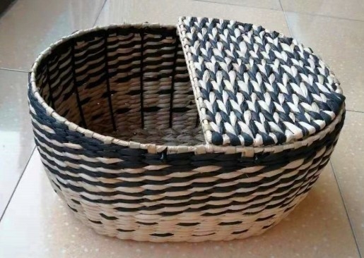 Hot sale eco-friendly waterhyacinth handmade woven water hyacinth cabinet straw storage basket hamper