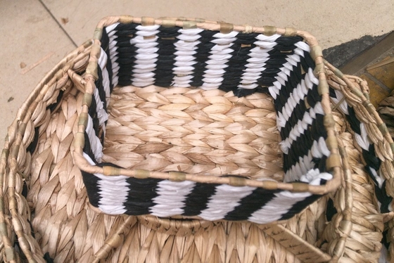 Hot sale eco-friendly waterhyacinth handmade woven water hyacinth cabinet straw storage basket hamper