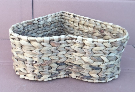 Hot sale eco-friendly waterhyacinth handmade woven water hyacinth cabinet straw storage basket hamper