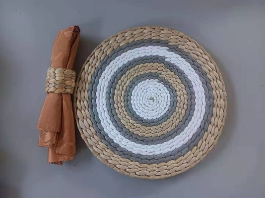 Hot Sale Eco- friendly Handmade Natural Water Hyacinth Woven Table Placemat Seagrass Rattan Straw Placemats