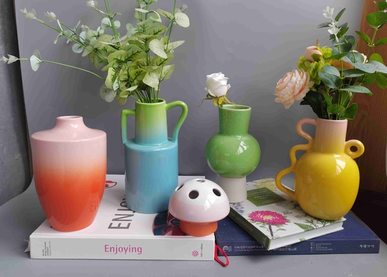 Factory Direct Supply Classic Handmade Pottery Clay Flower Pot Porcelain Ceramic Statued Vase For Home Decor